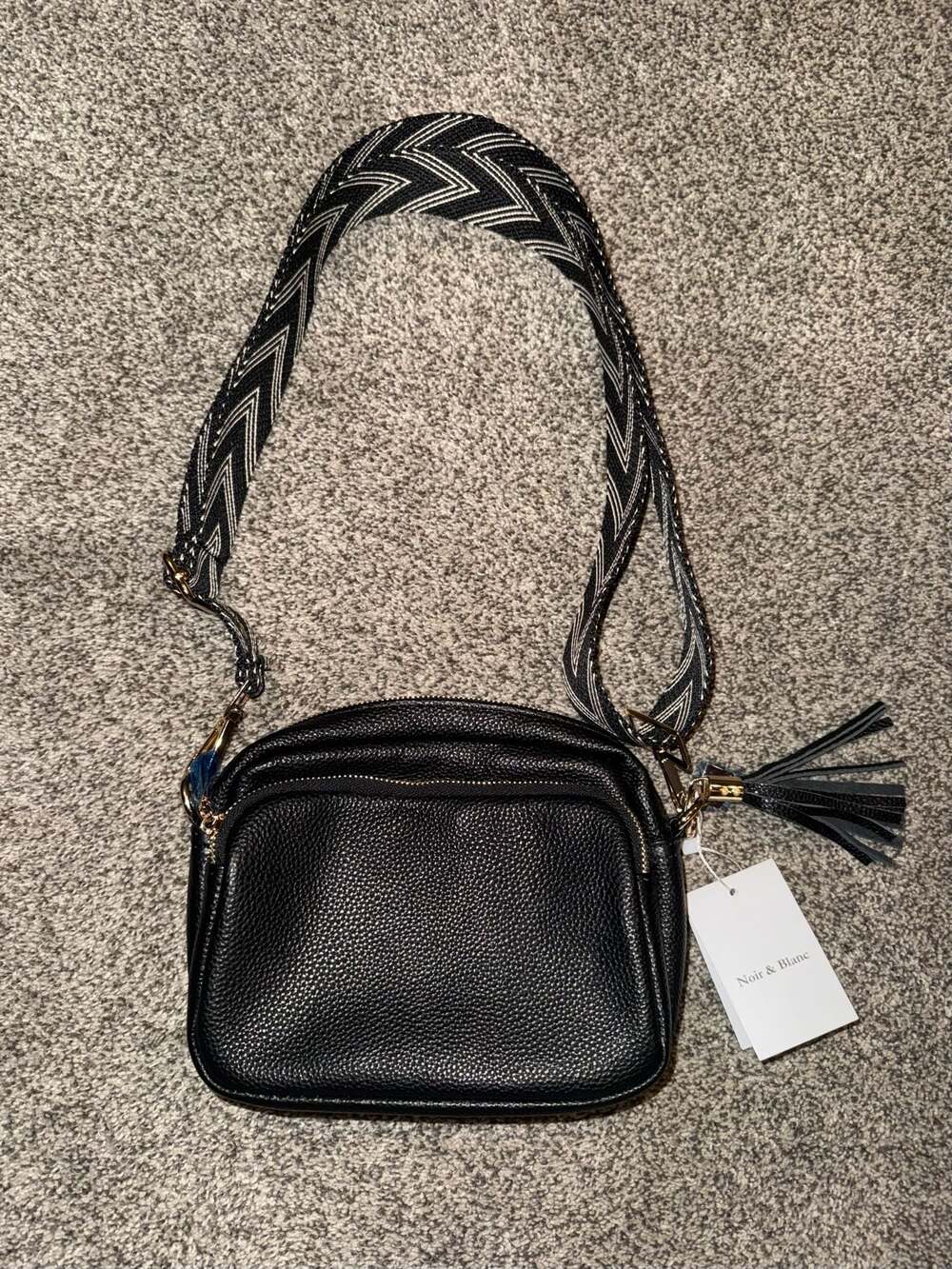 Noir & Blanc Crossbody Bag